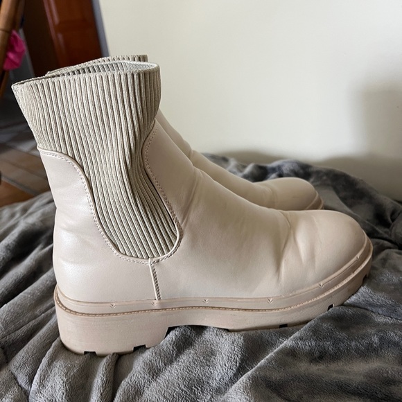 Leather Style Boots - Picture 4 of 6